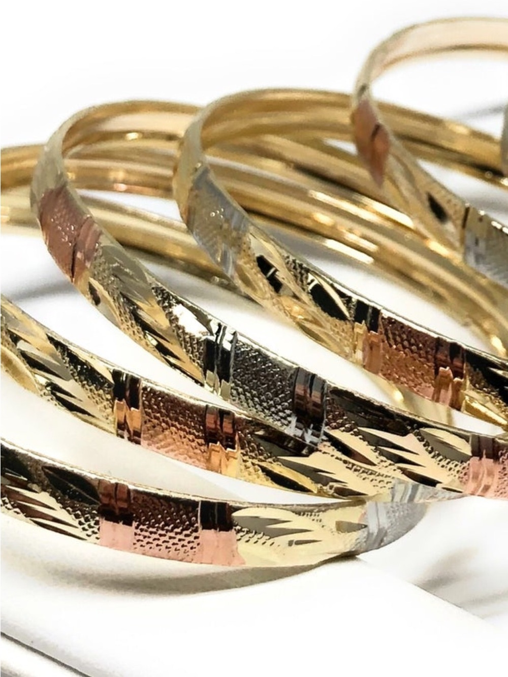 Semanarios bañado en oro de 14k. Multicolor o tono oro.